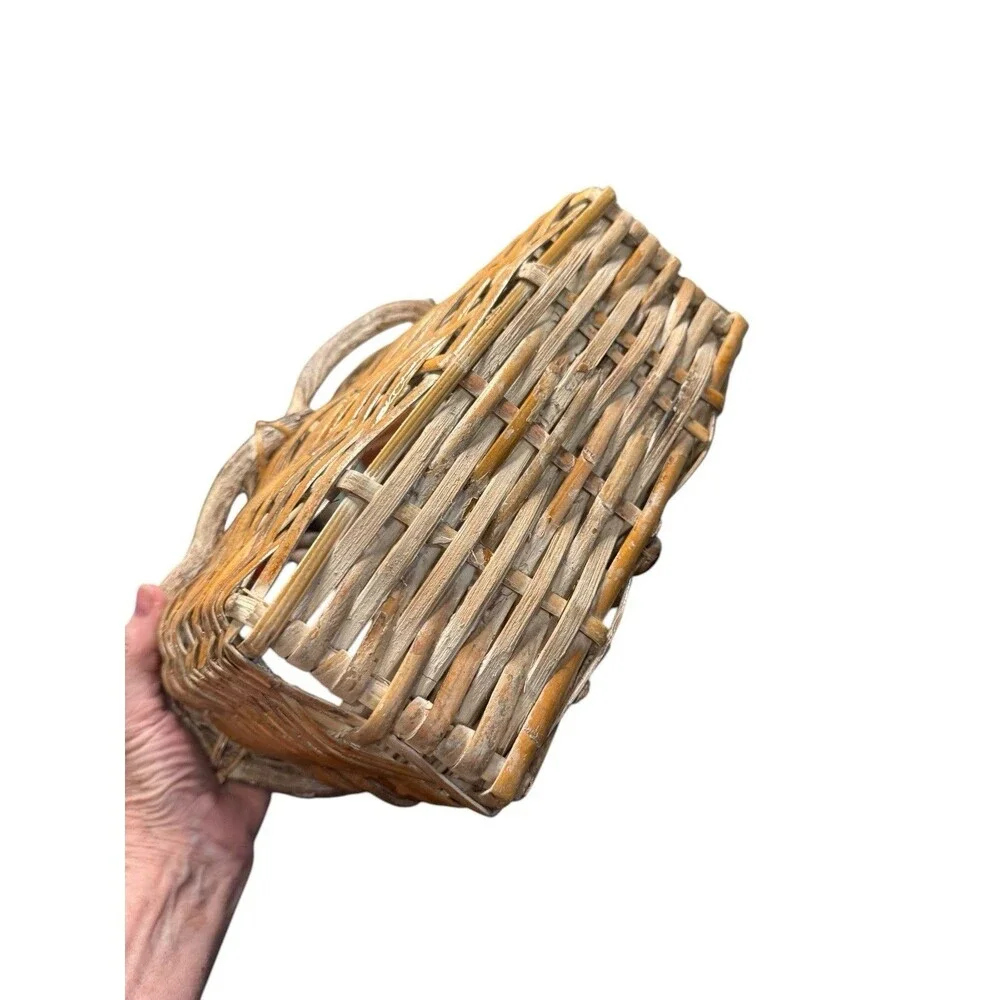 Vintage Wine Wicker Rattan Woven Basket Bottle Holder Grape Branch Very Unique